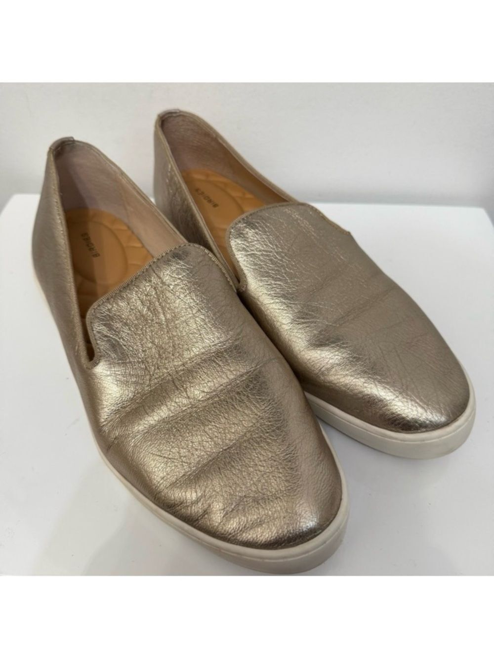 Birdies Metallic Gold The Swift Slip On Sneaker Women’s Size 9.5 Casual Loafer